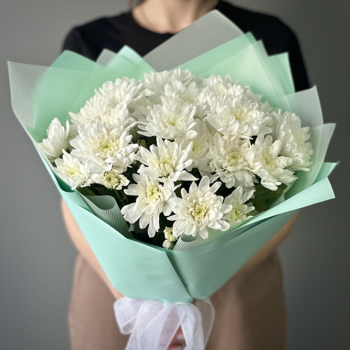 Букет из 5009 белых кустовых хризантем